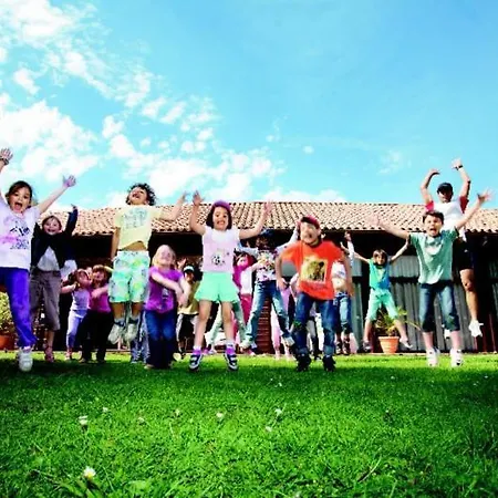 Belambra Clubs - Pinsolle Tatil parkı