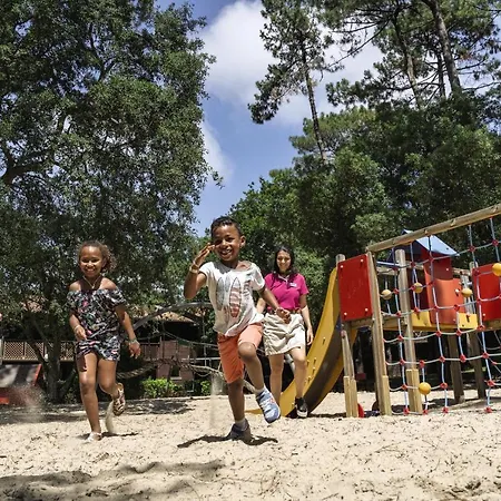 Belambra Clubs - Pinsolle Tatil parkı 3*
